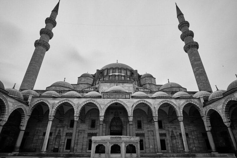 La Mezquita de Suleiman, un lugar histórico que ver en Estambul