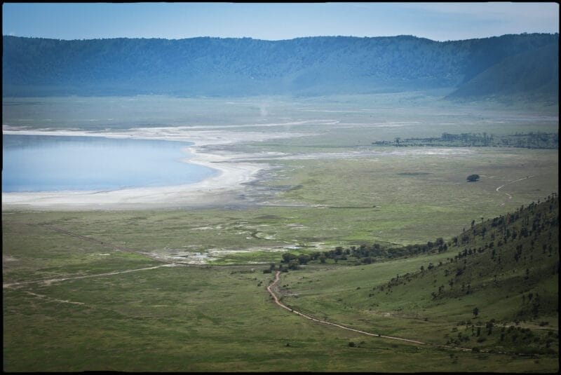 Vistas del Cráter del Ngorongoro, uno de los lugares más impresionantes que ver en Tanzania.