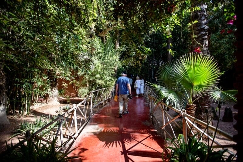 Jardín Majorelle en Marrakech, ideal para relajarse durante dos días de exploración