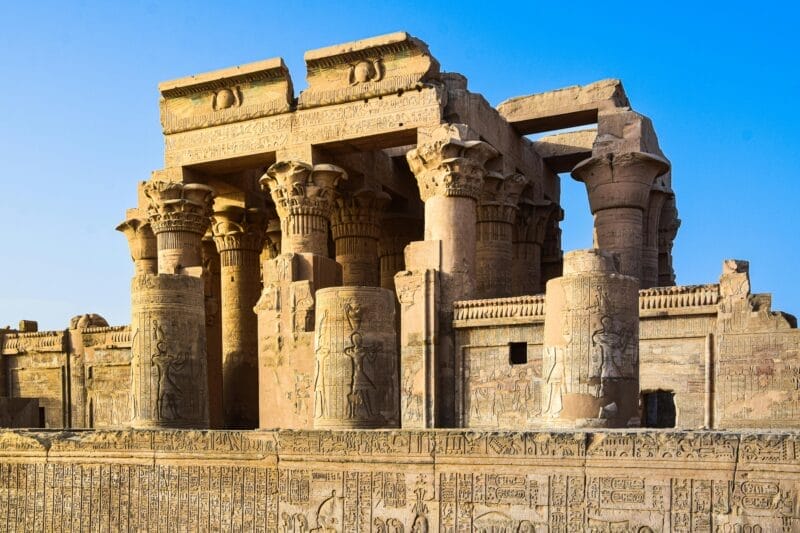 El Templo de Kom Ombo, dedicado a Sobek, ideal para visitar en 7 días en Egipto.