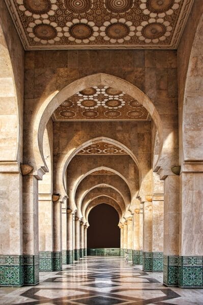 Detalle del Palacio de la Bahía en Marrakech, un sitio histórico que ver en 4 días