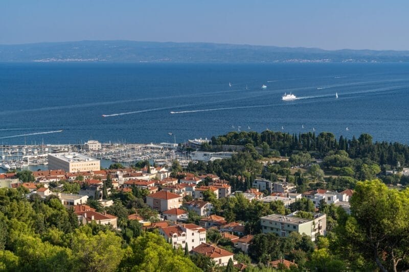 Qué ver en Split: vista panorámica desde el Mirador Telegrin en Marjan Hill