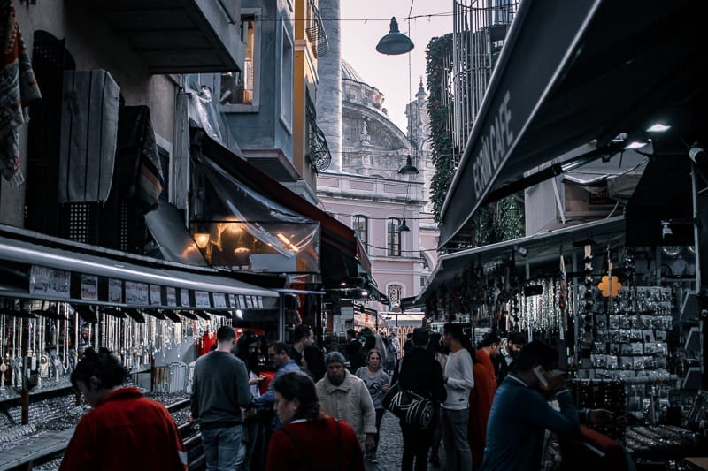 El pintoresco barrio de Ortaköy en Estambul, parada perfecta en 3, 5, 7 y 10 días de turismo