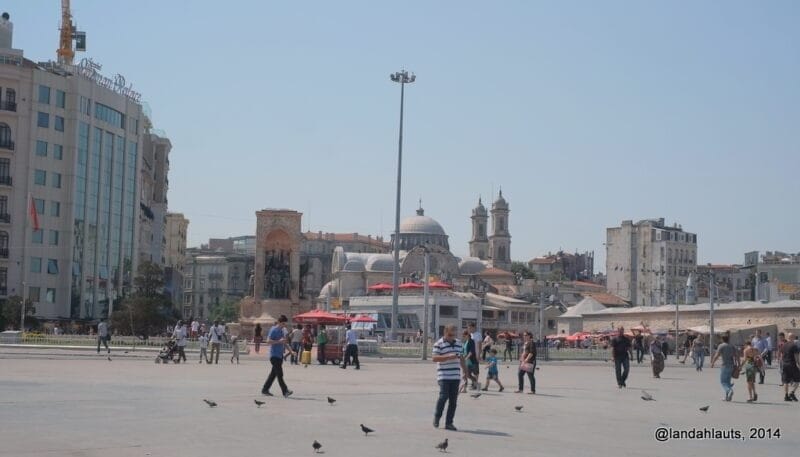 La Plaza Taksim y la Avenida Istiklal en Estambul, visita recomendada en 3, 5, 7 o 10 días